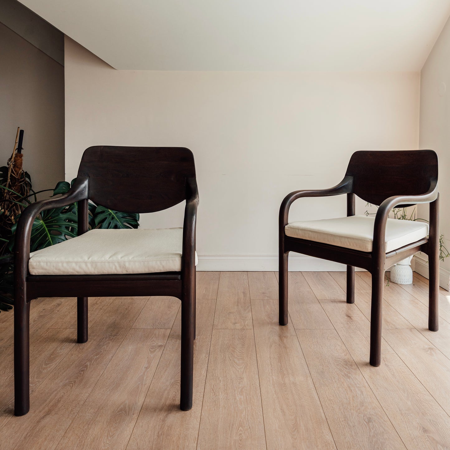 Lot 2 chaises MARGA